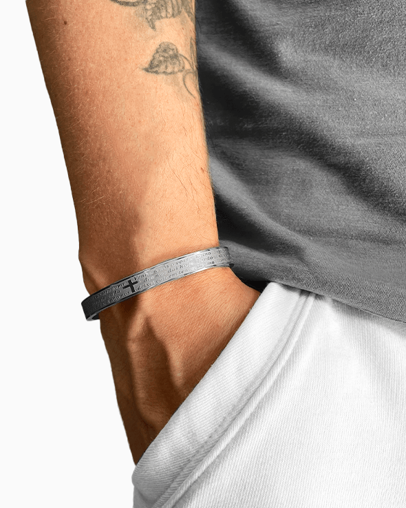 bracelete-oracao-pai-nosso-prata-5.png